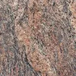 Échantillon de granit Bois de Rose pour monument funéraire.
